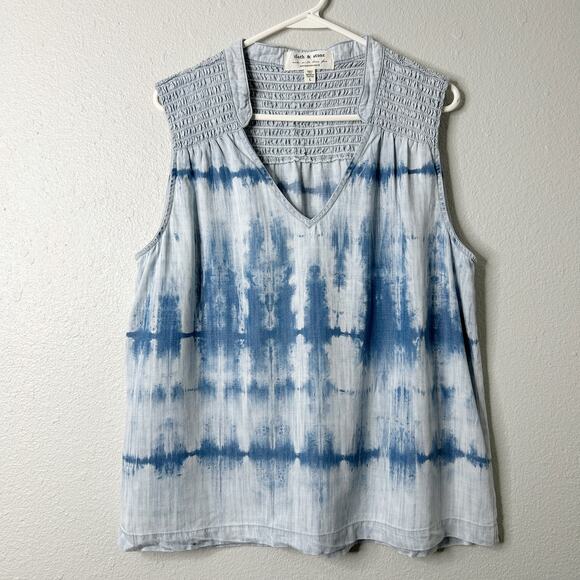Anthropologie Cloth & Stone Chambray Tie Dye Smocked Tank Blue Large - Picture 1 of 7
